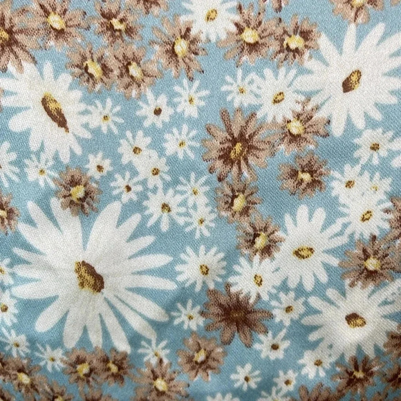 GARAGE Floral Printed Satin Handkerchief Tie Crop Top Sea-foam Blue Open Back L - Picture 3 of 10